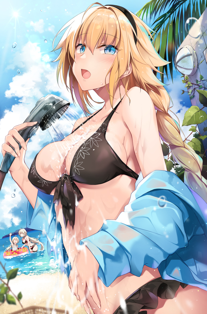 This is a pixiv picture whose title is 聖なる水.