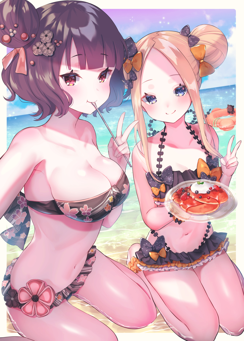 This is a pixiv picture whose title is 二人で一緒に海でパシャリ📸.
