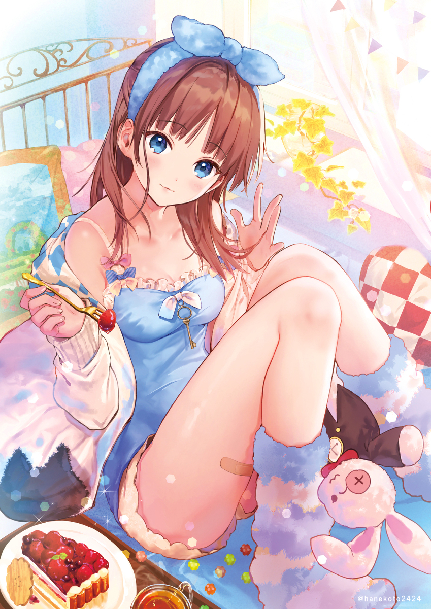 This is a pixiv picture whose title is 『先輩のために頑張って作ったんですよ♪早く食べて❤️』.