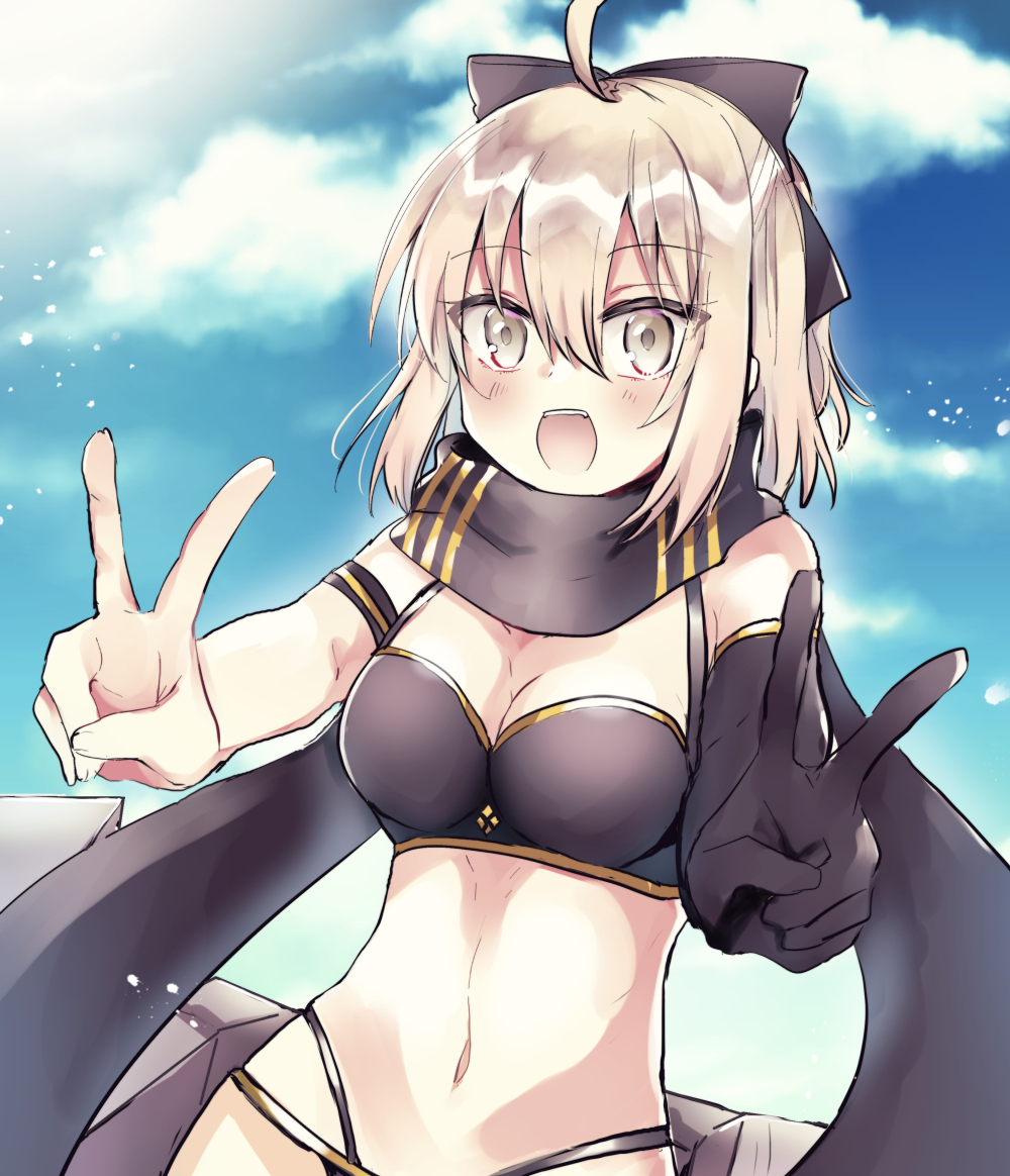 This is a pixiv picture whose title is 水着沖田さん.