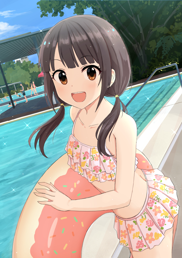 This is a pixiv picture whose title is 水着おさげちゃん.