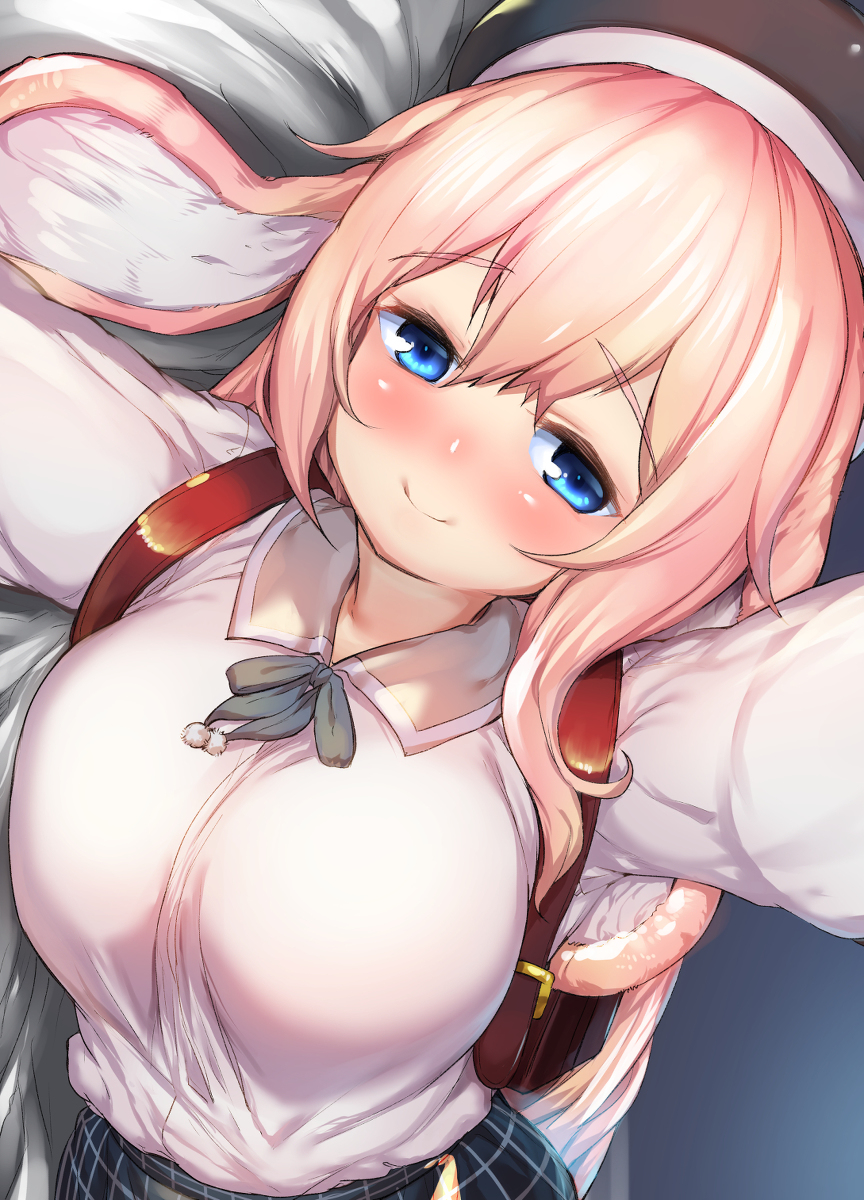 This is a pixiv picture whose title is 伊25に夜更けの寝床で.