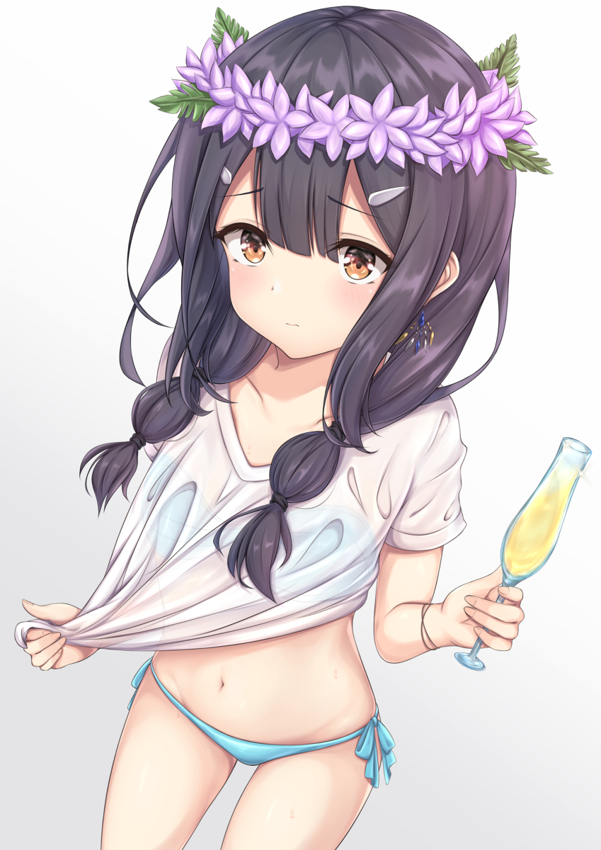 This is a pixiv picture whose title is 水着美遊💧.