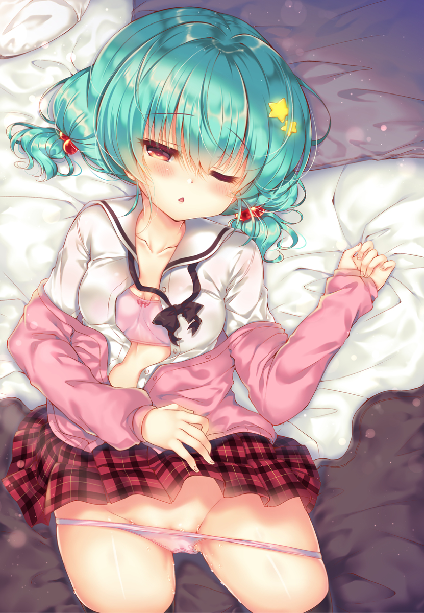 This is a pixiv picture whose title is いっしょにねよ…？.