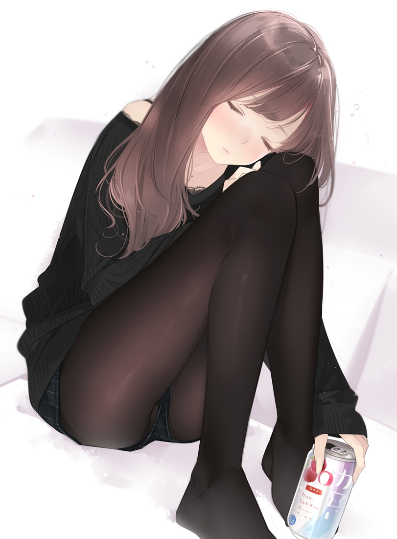 This is a pixiv picture whose title is バイトの先輩と家飲み.