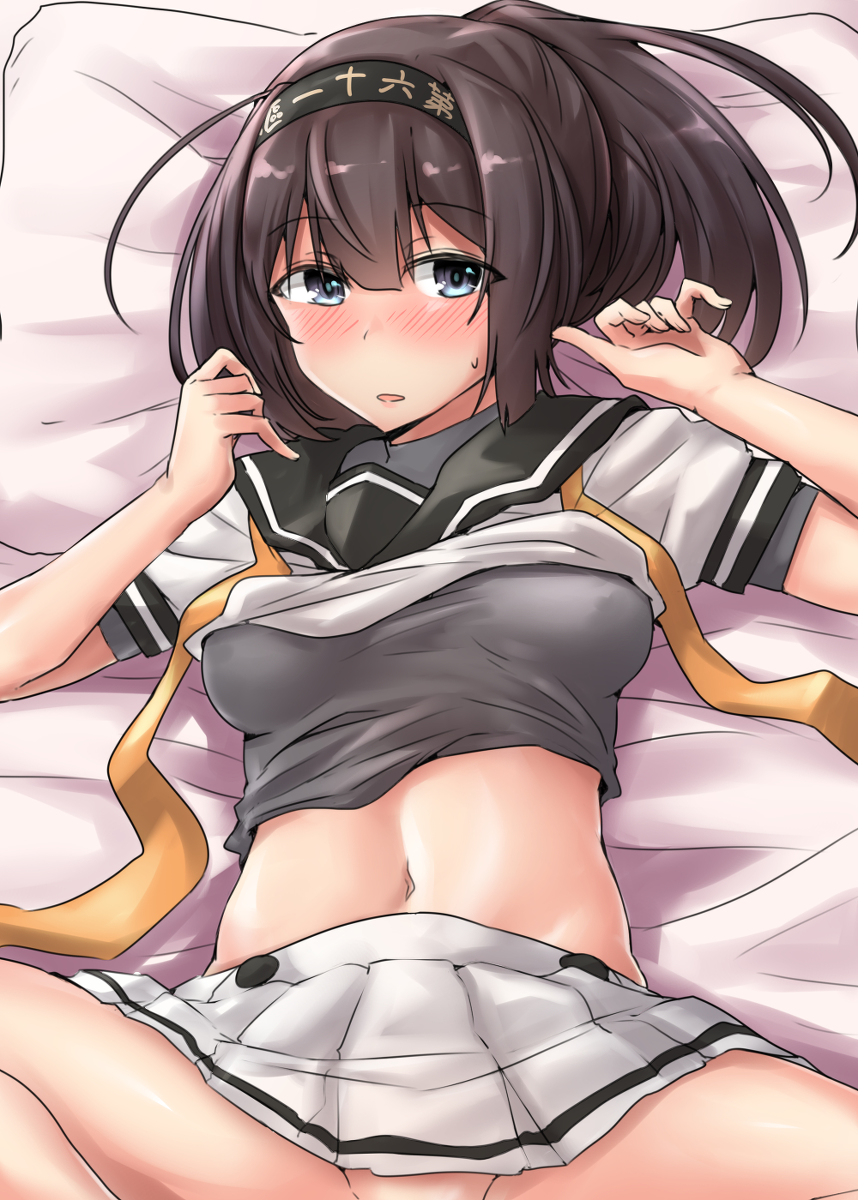 This is a pixiv picture whose title is 事前秋月.