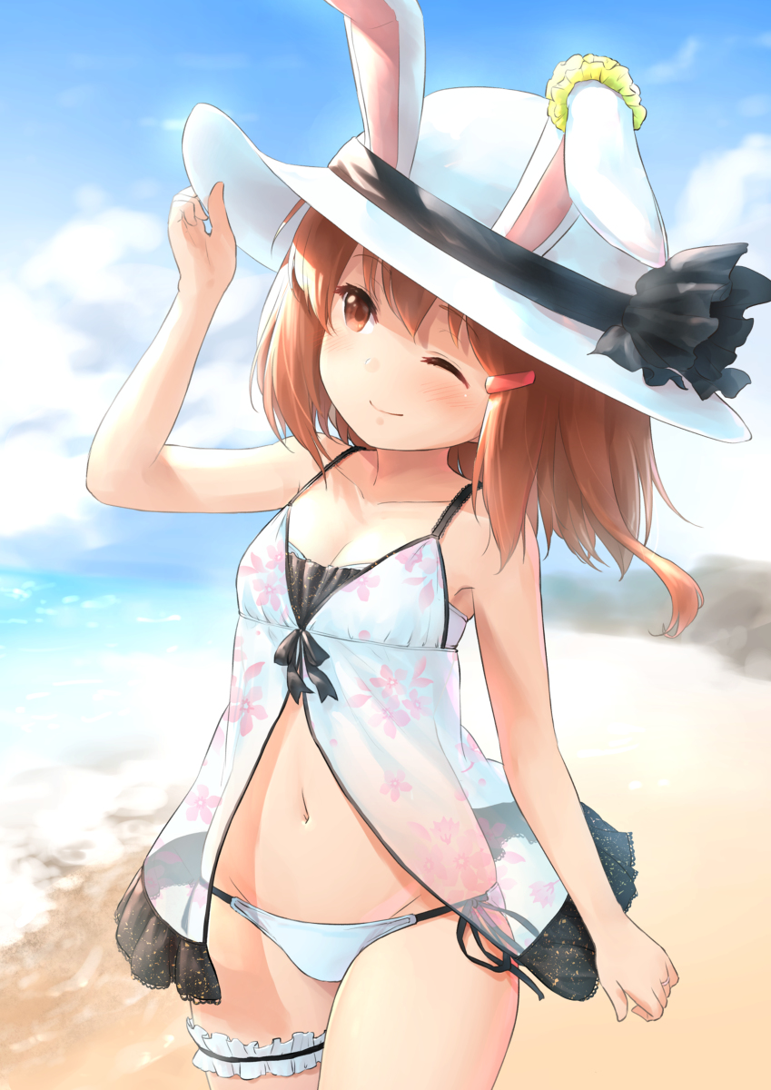 This is a pixiv picture whose title is 水着ずちちゃん。.