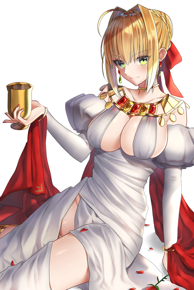 This is a pixiv picture whose title is 英霊正装ネロ.