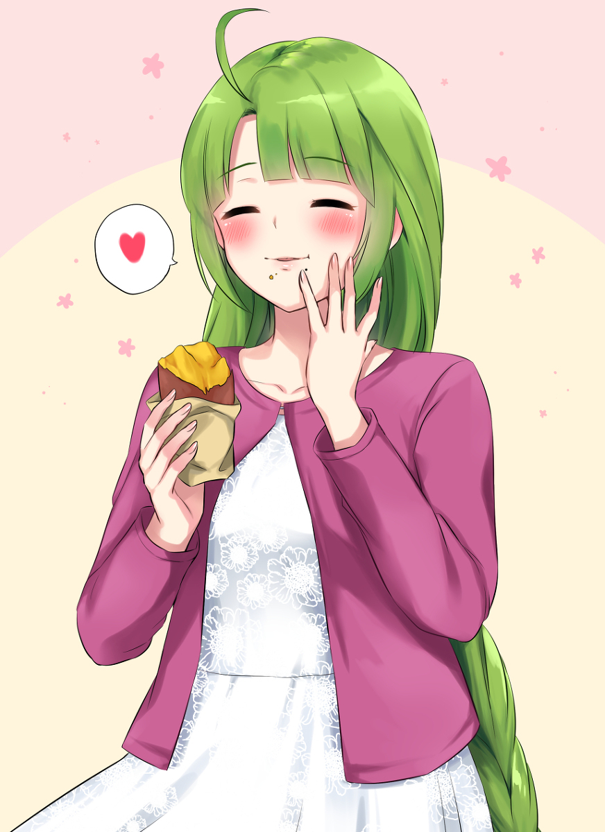 This is a pixiv picture whose title is 焼き芋を食べる夕雲ねぇさん「ん～ ❤」.