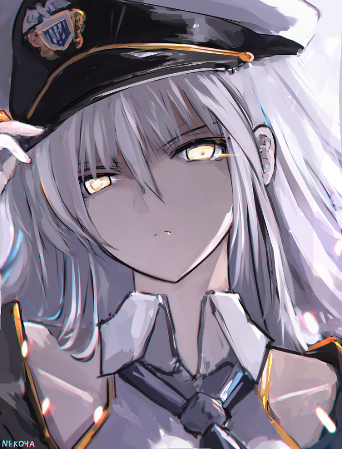 This is a pixiv picture whose title is 「灰色の亡霊」.