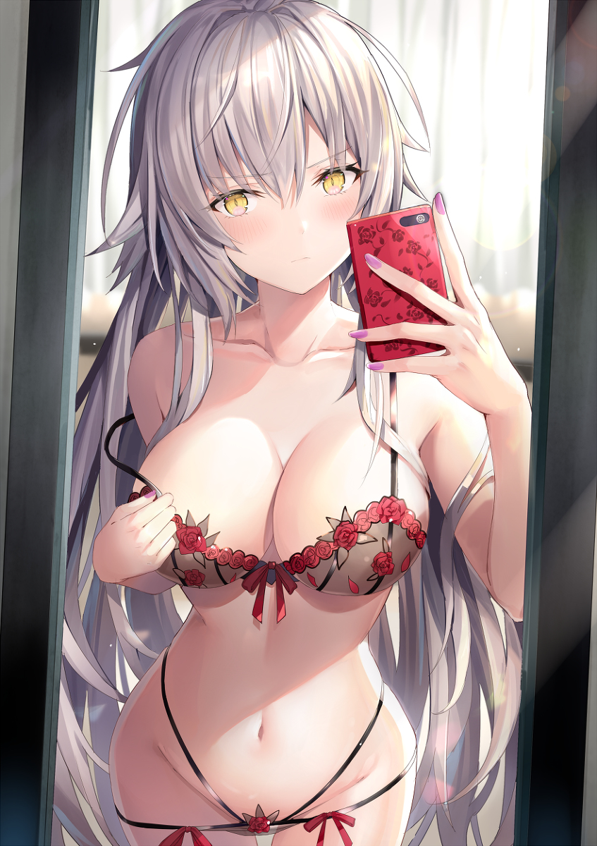 This is a pixiv picture whose title is 自撮り邪ンヌ.