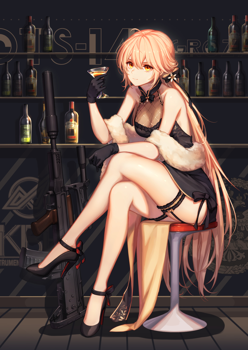 This is a pixiv picture whose title is OTs-14 Groza 'Crassula'.