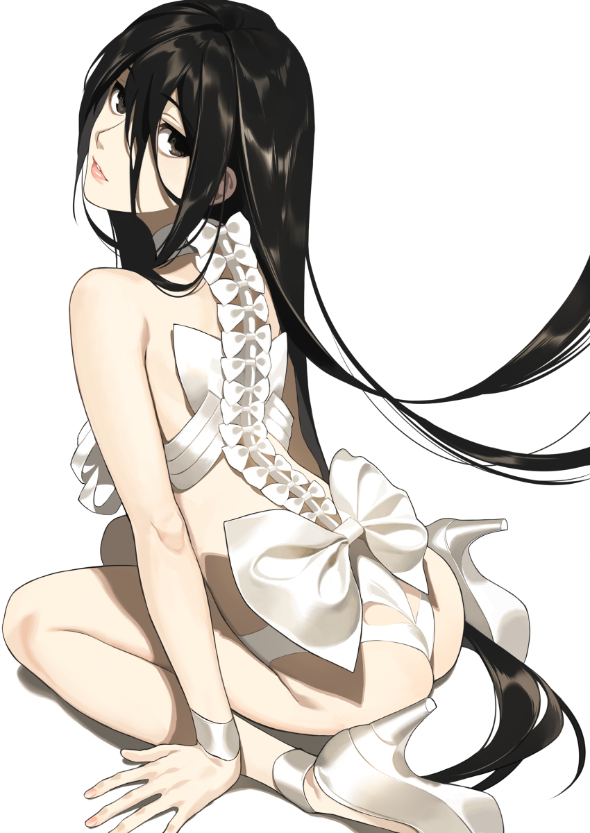 This is a pixiv picture whose title is 肋骨ドレス.