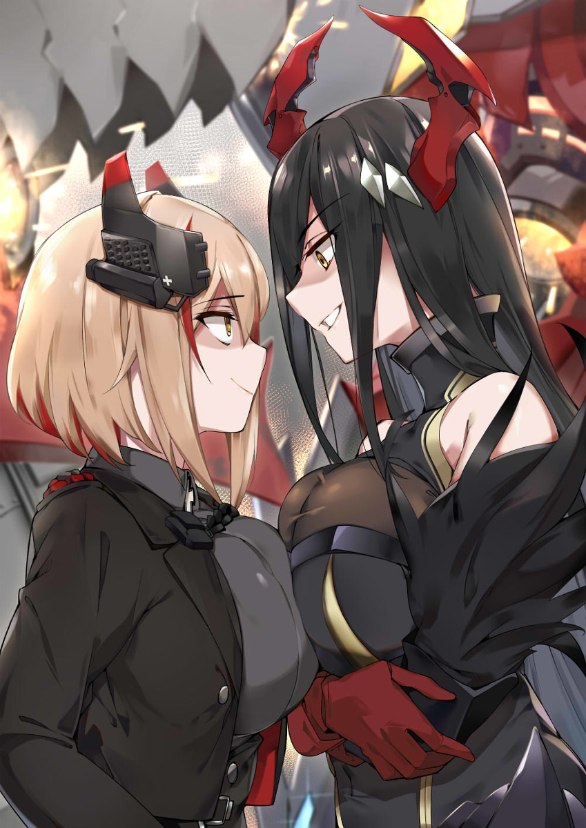 This is a pixiv picture whose title is お姉ちゃんVSママ.