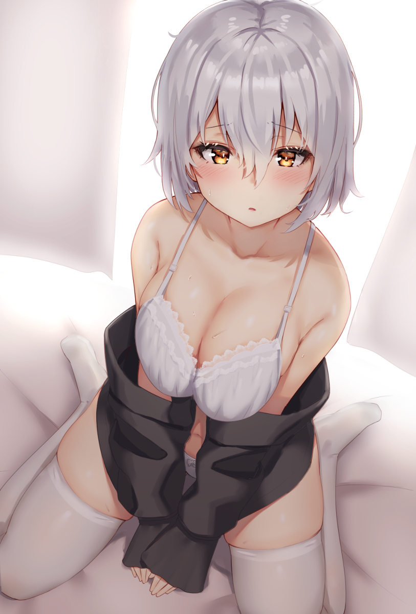 This is a pixiv picture whose title is 少女.