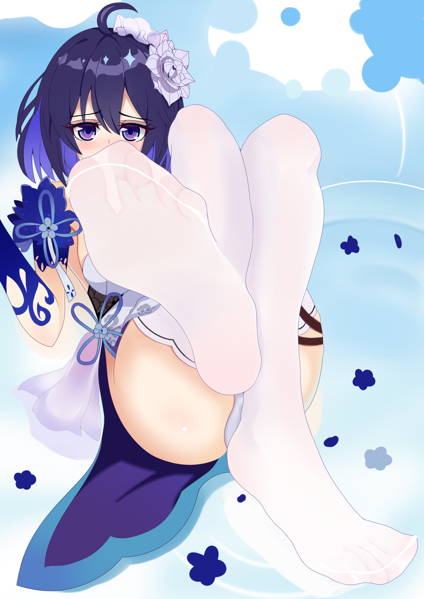 This is a pixiv picture whose title is 墨染镜华-白丝.