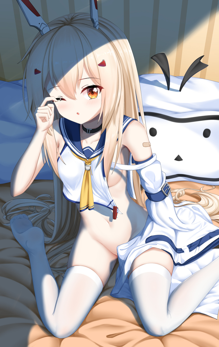This is a pixiv picture whose title is 綾波.