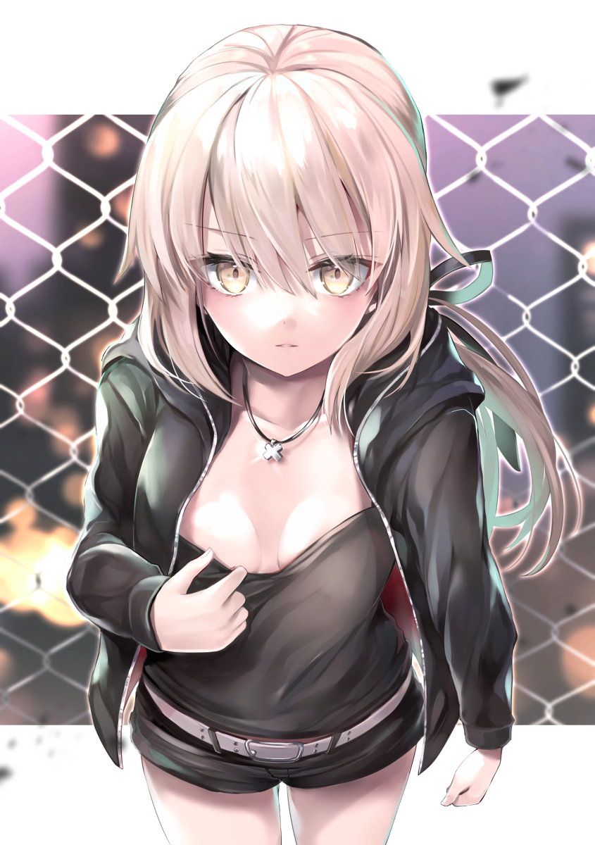 This is a pixiv picture whose title is 新宿セイバーオルタ.