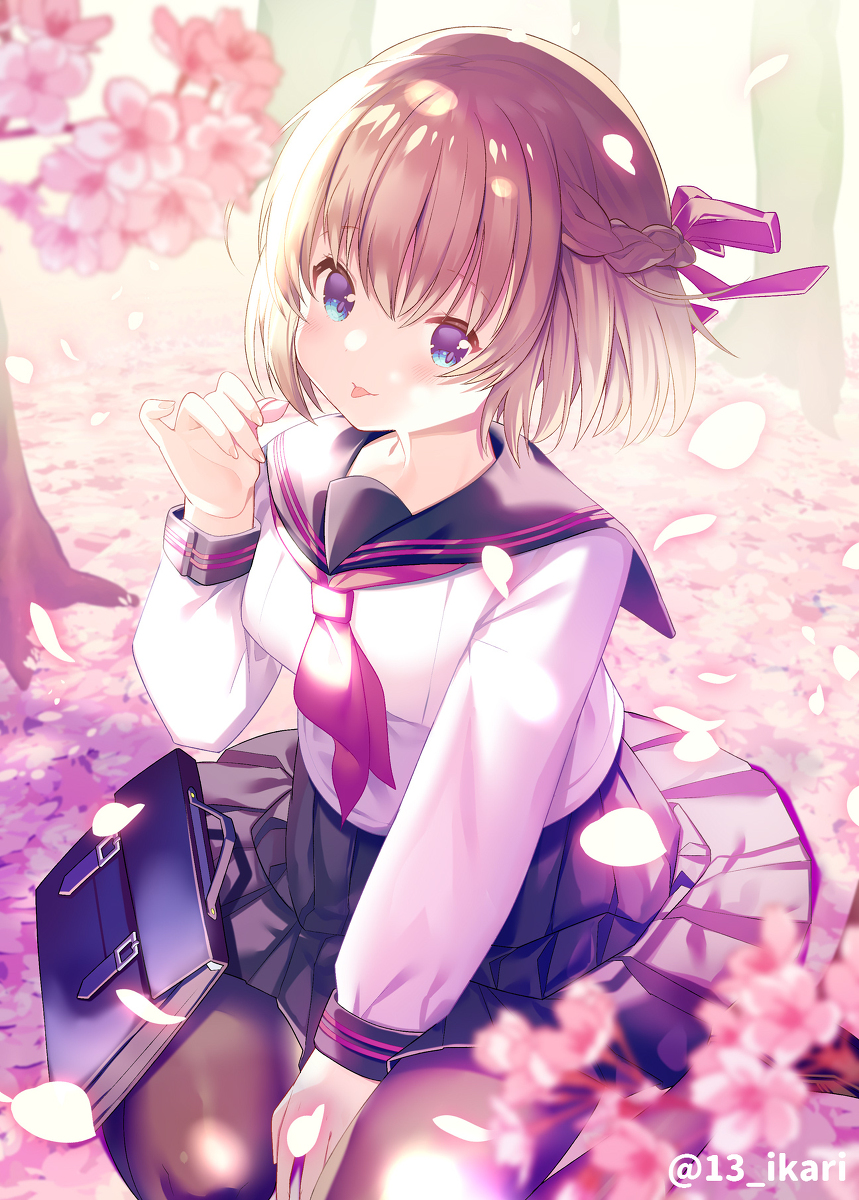 This is a pixiv picture whose title is 桜色セーラー.