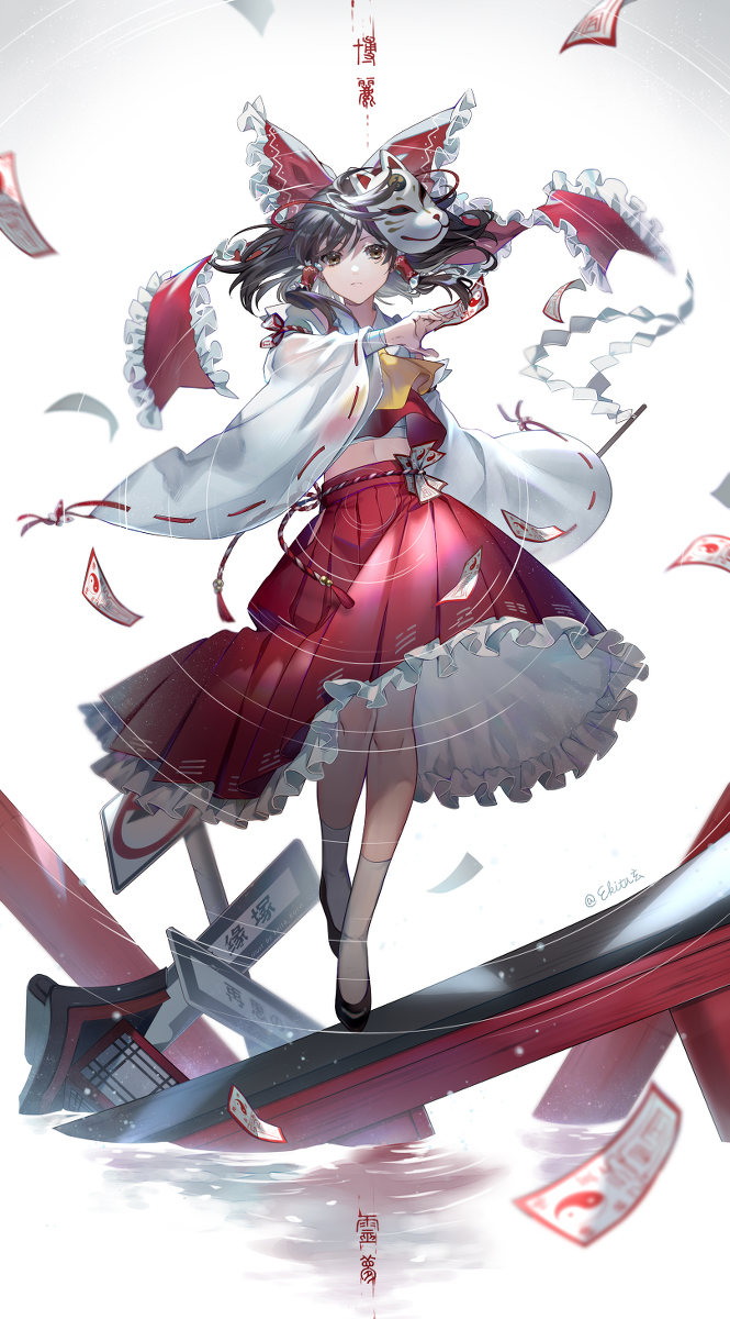 This is a pixiv picture whose title is 楽園の素敵な巫女.