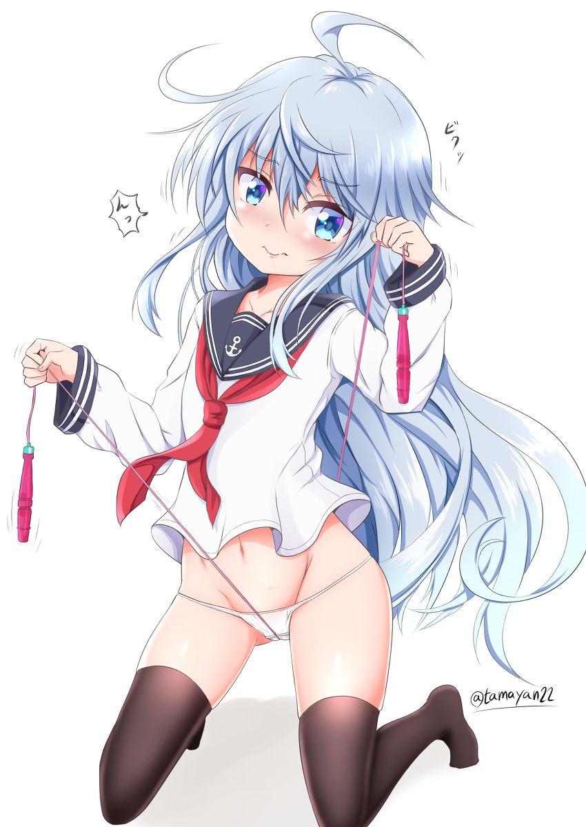 This is a pixiv picture whose title is 縄跳びと響.