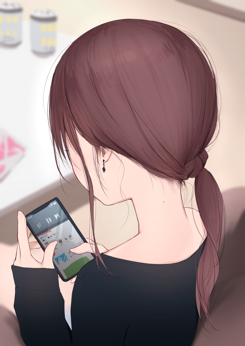 This is a pixiv picture whose title is うなじが綺麗な彼女.