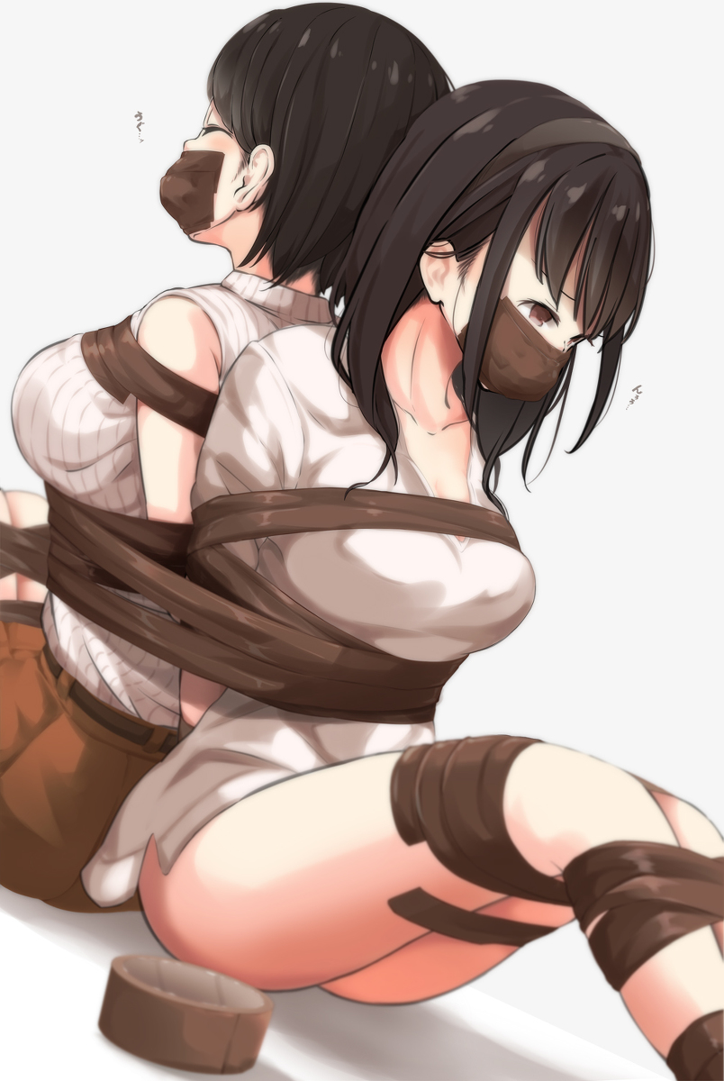 This is a pixiv picture whose title is 背中合わせで縛られた二人の女の子.