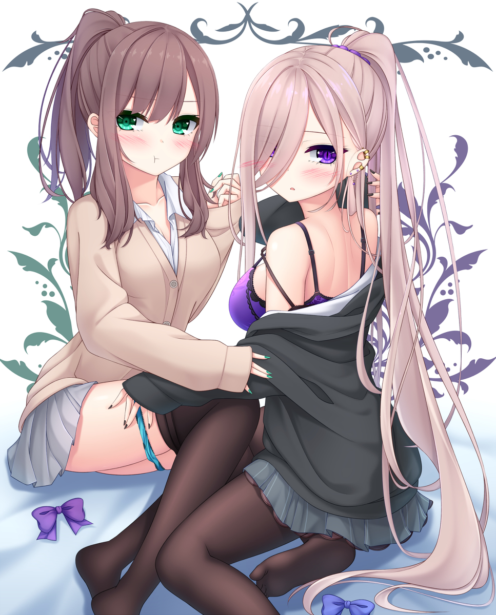 This is a pixiv picture whose title is ツンJKとデレJK.
