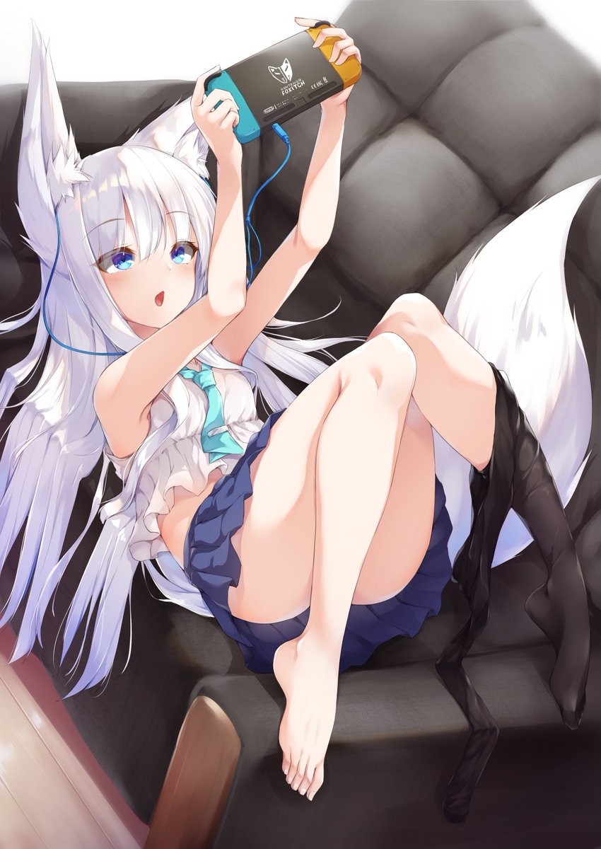 This is a pixiv picture whose title is 帰宅即ゲーム.
