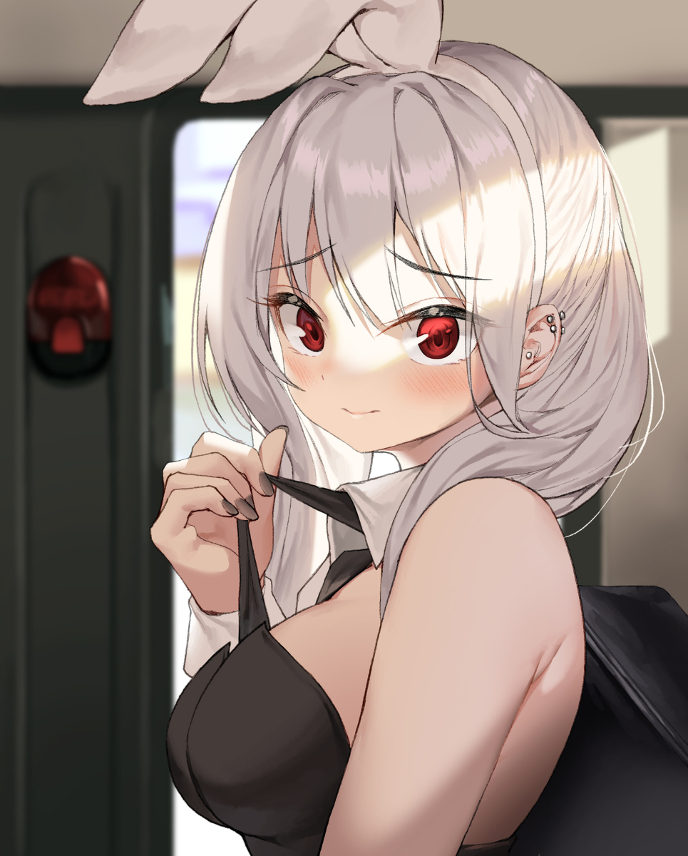This is a pixiv picture whose title is Bunny girl.