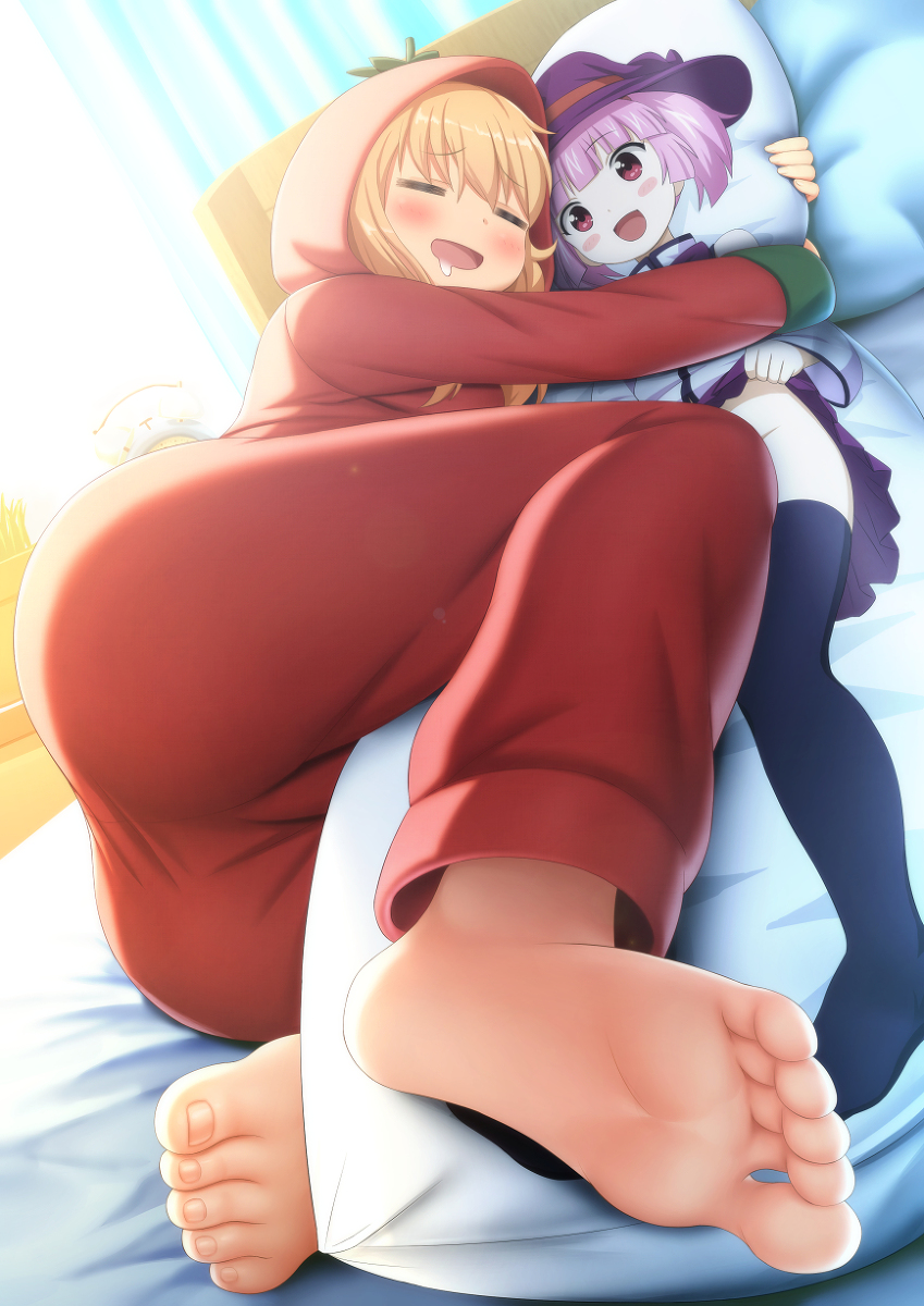 This is a pixiv picture whose title is おねんね京子.