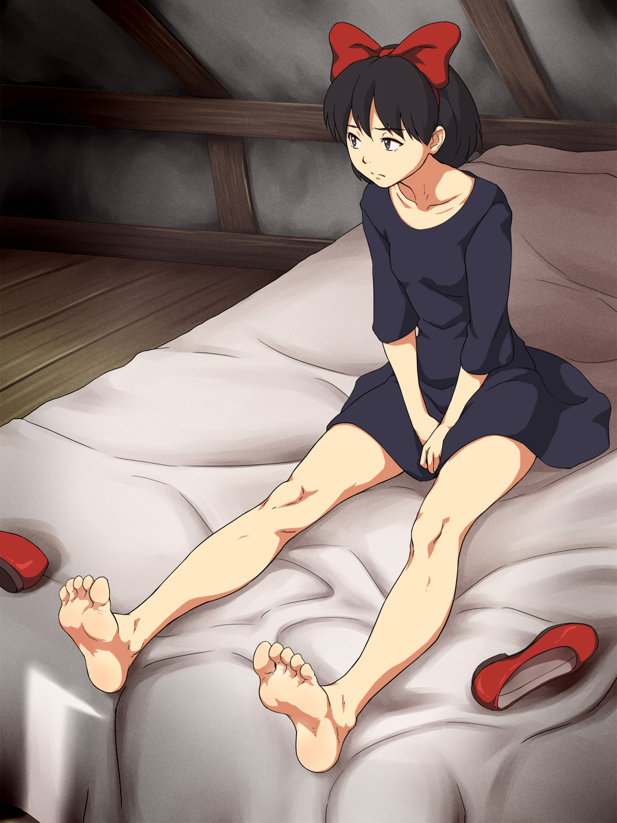 This is a pixiv picture whose title is 夜の屋根裏部屋.