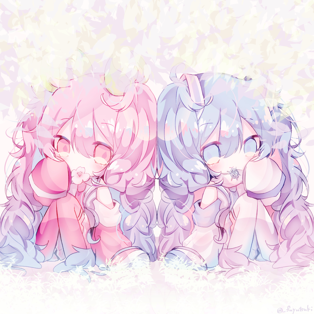 This is a pixiv picture whose title is 桜ミクと雪ミク.