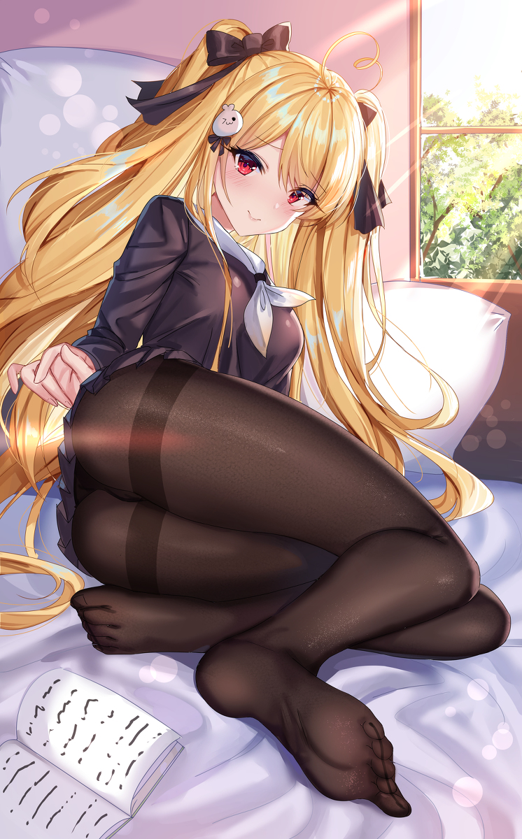 This is a pixiv picture whose title is 茶会.