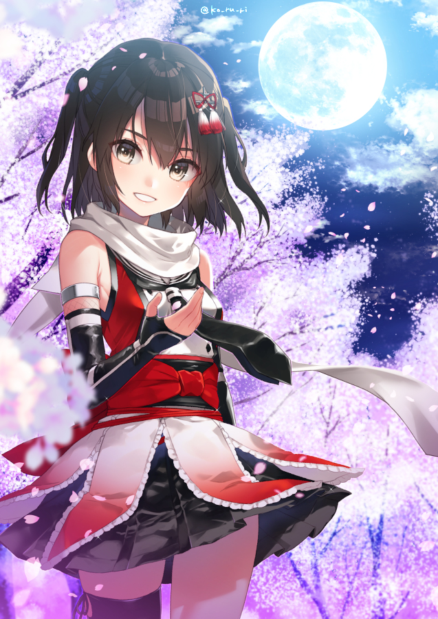 This is a pixiv picture whose title is 夜桜川内.