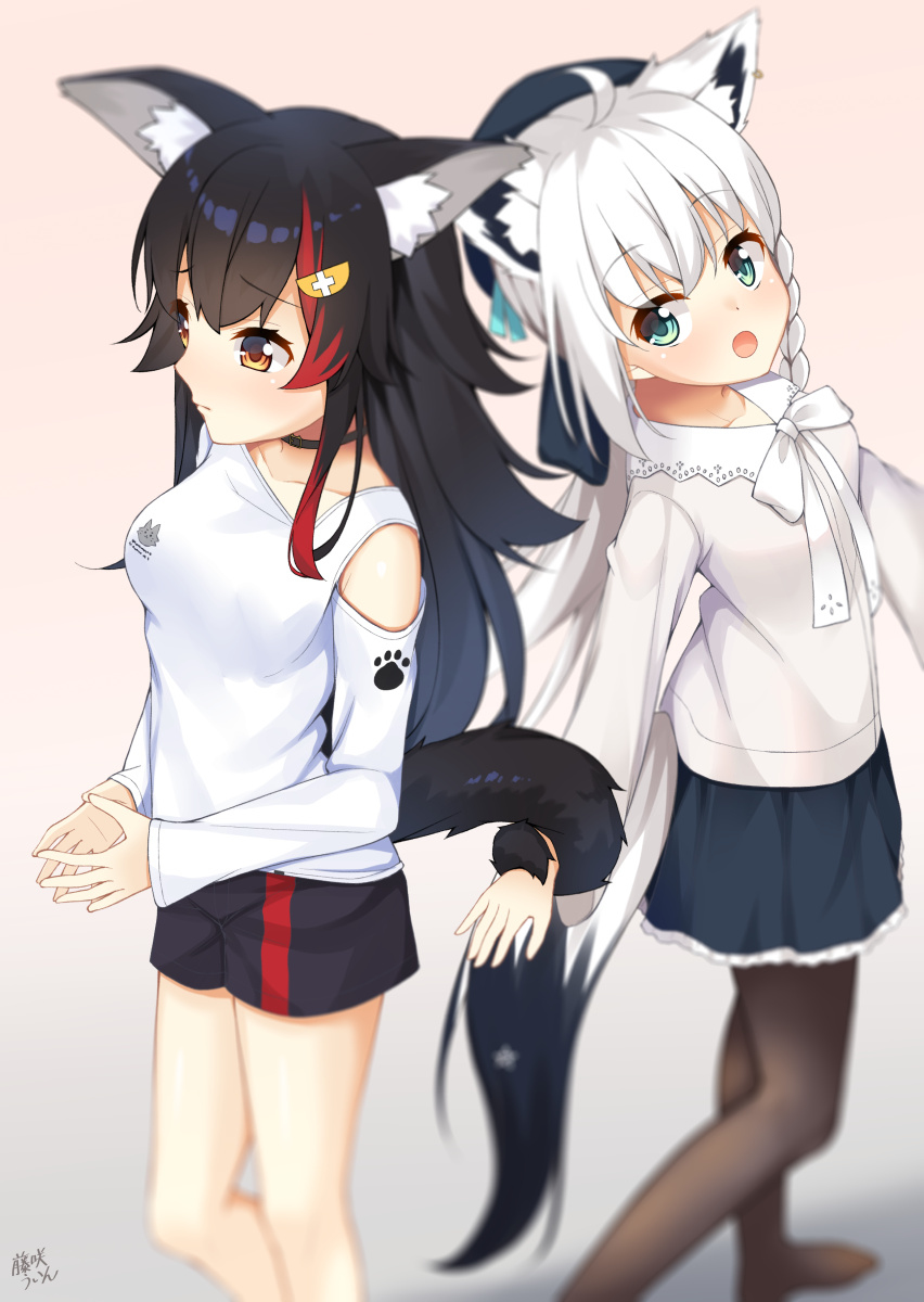 This is a pixiv picture whose title is フブキちゃんに帰ってほしくないミオちゃん.