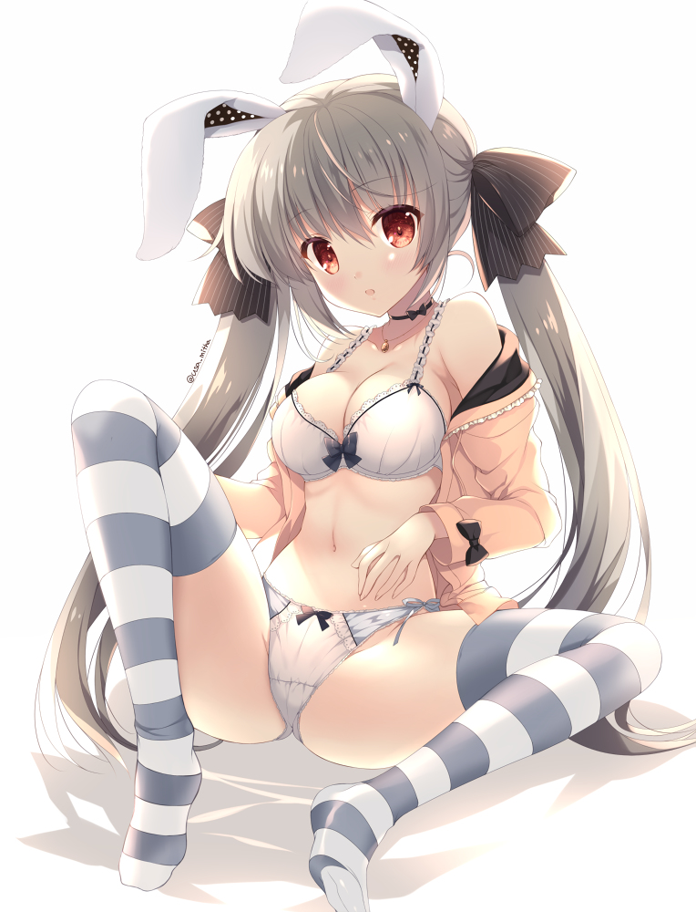 This is a pixiv picture whose title is うさみみさん★.