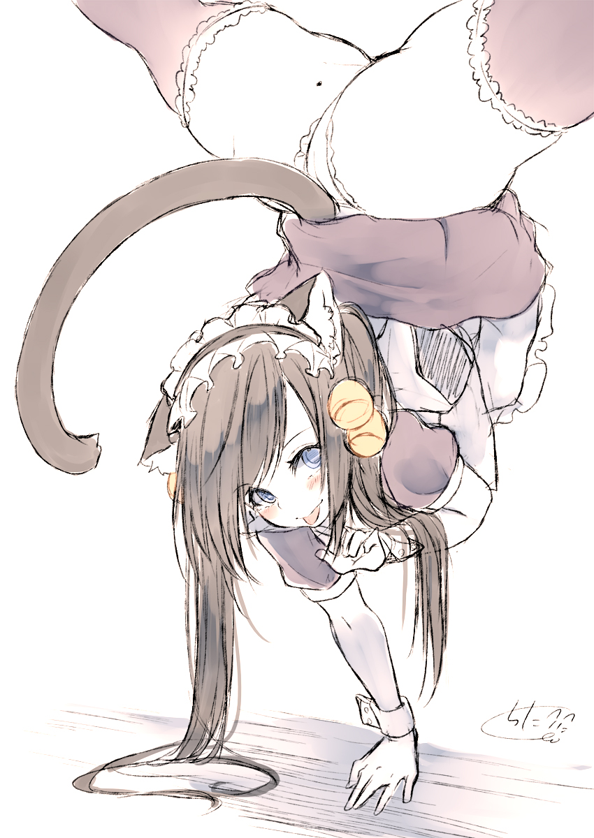 This is a pixiv picture whose title is メイドの猫さんはアクロバティック.