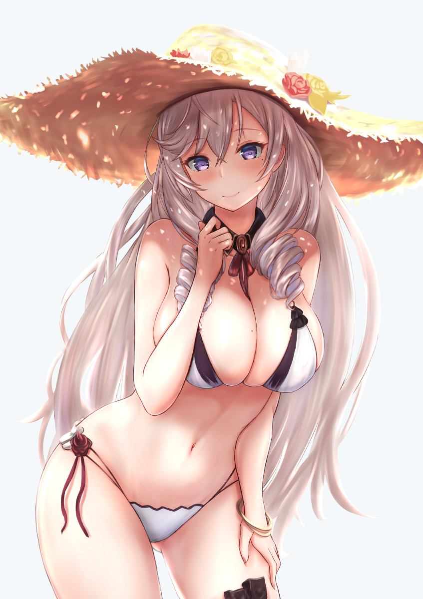 This is a pixiv picture whose title is 水着アルジェリー.