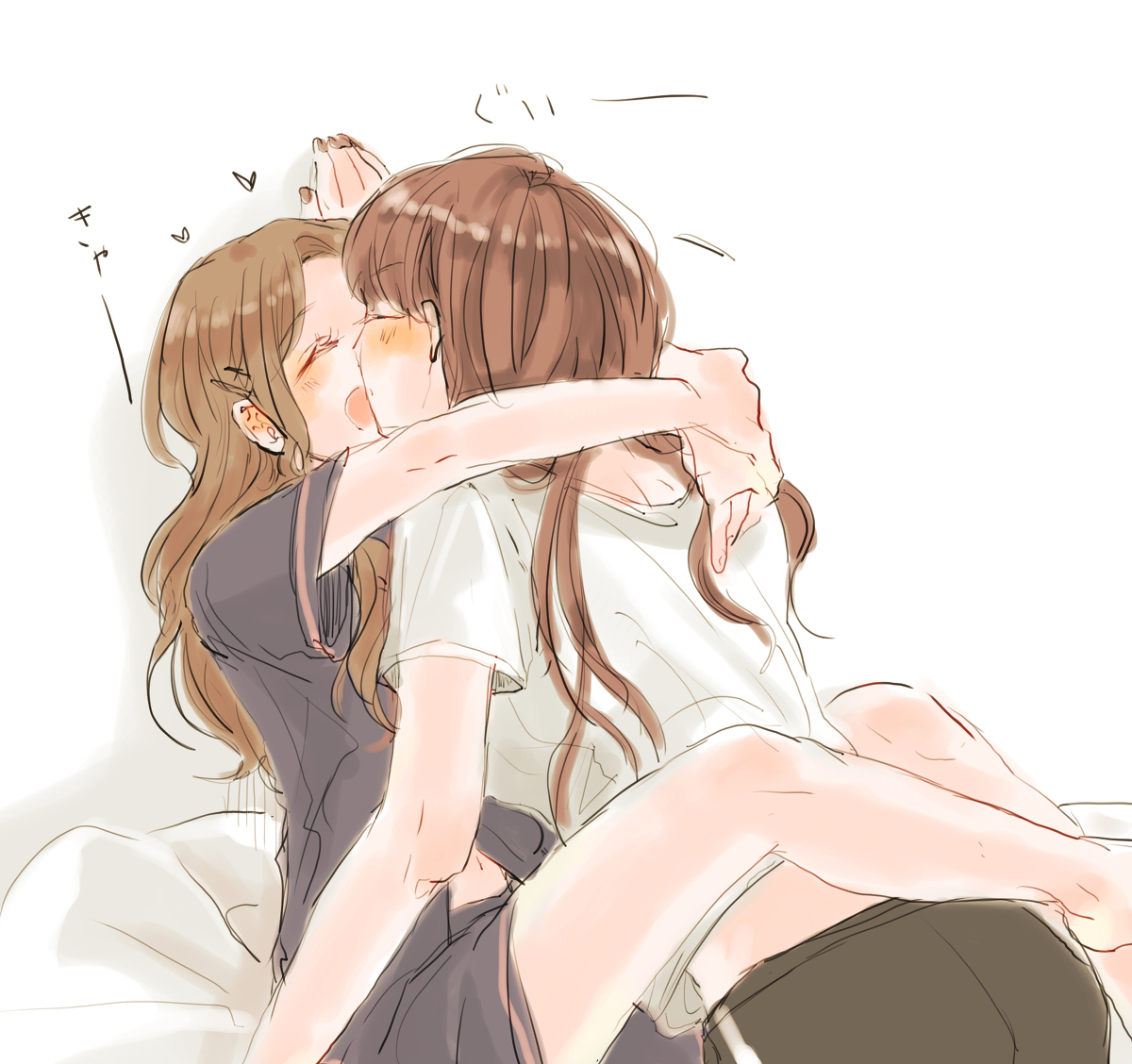 This is a pixiv picture whose title is 創作百合の落書きや漫画まとめ18.