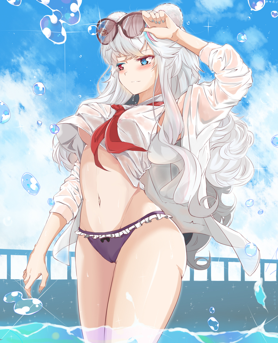 This is a pixiv picture whose title is 水着早露.