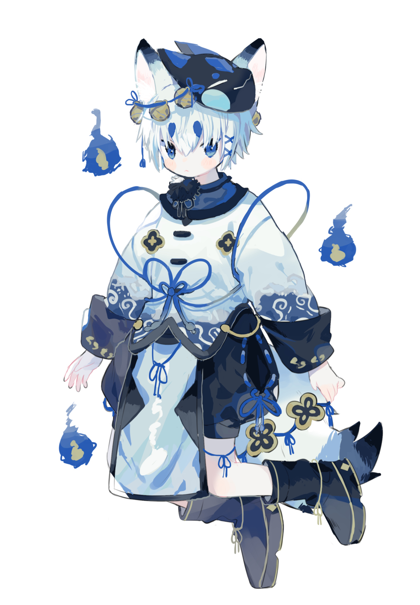 This is a pixiv picture whose title is Blue Fox.