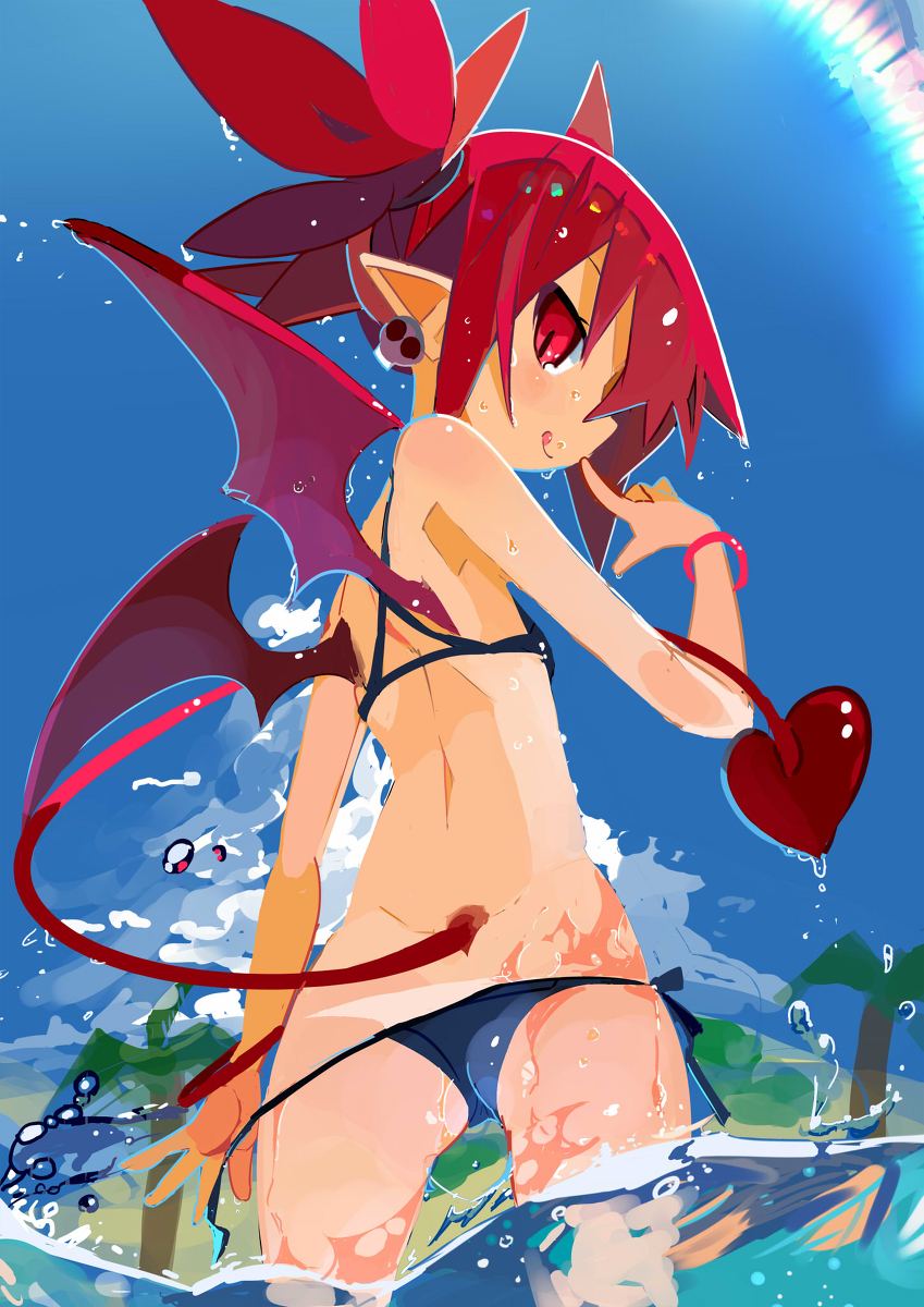 This is a pixiv picture whose title is 水着エトナ様.