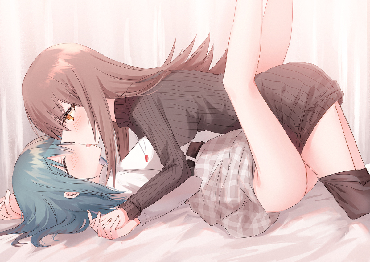 This is a pixiv picture whose title is 百合のお絵描き.