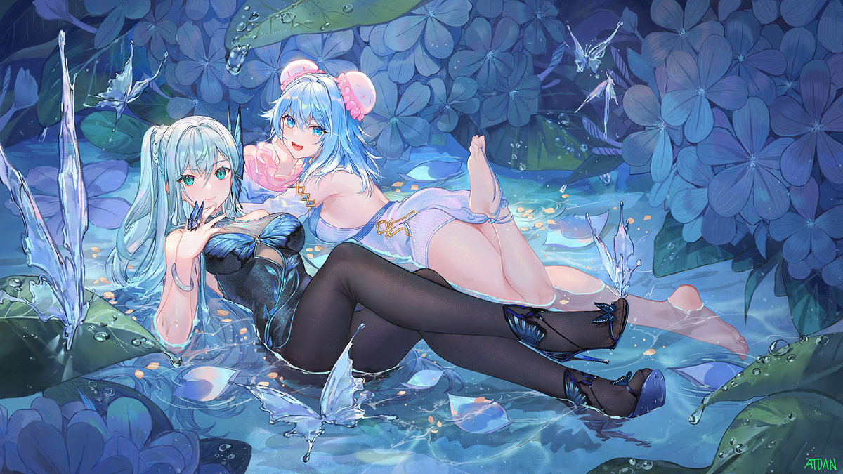 This is a pixiv picture whose title is Blue.