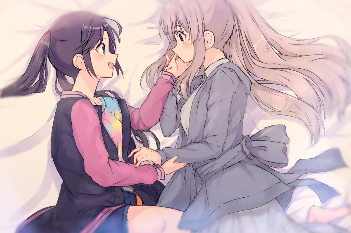 This is a pixiv picture whose title is 結華と霧子.