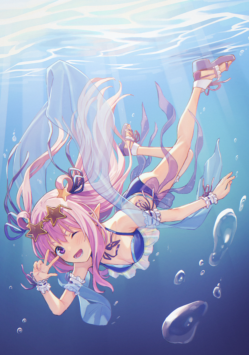 This is a pixiv picture whose title is 水着ハツネ.