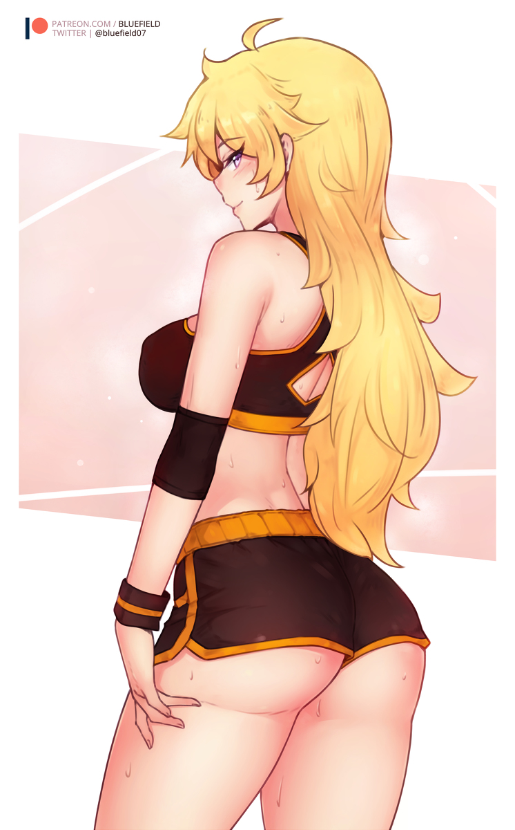 This is a pixiv picture whose title is Yang Xiao Long.