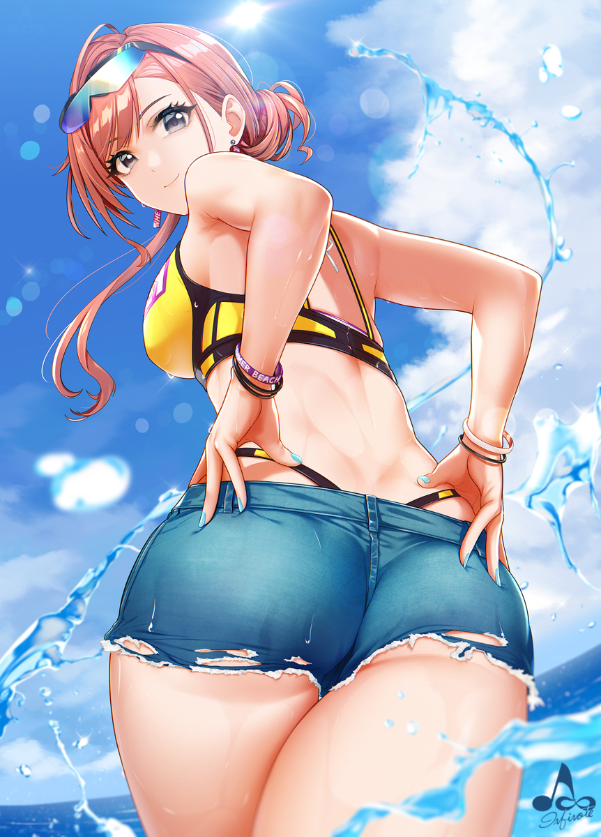 This is a pixiv picture whose title is 夏葉.