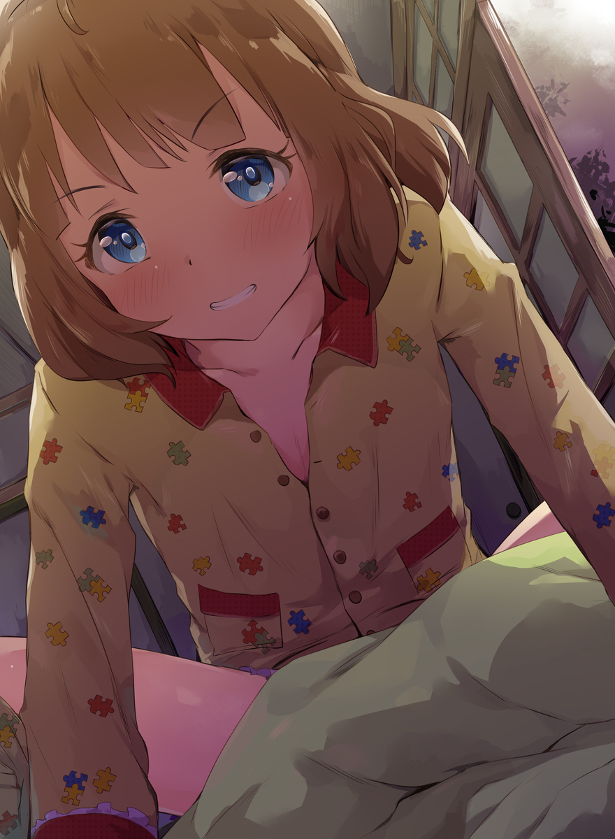 This is a pixiv picture whose title is 周防桃子（11歳）「おにーちゃん♪この中どうなってるでしょう」.